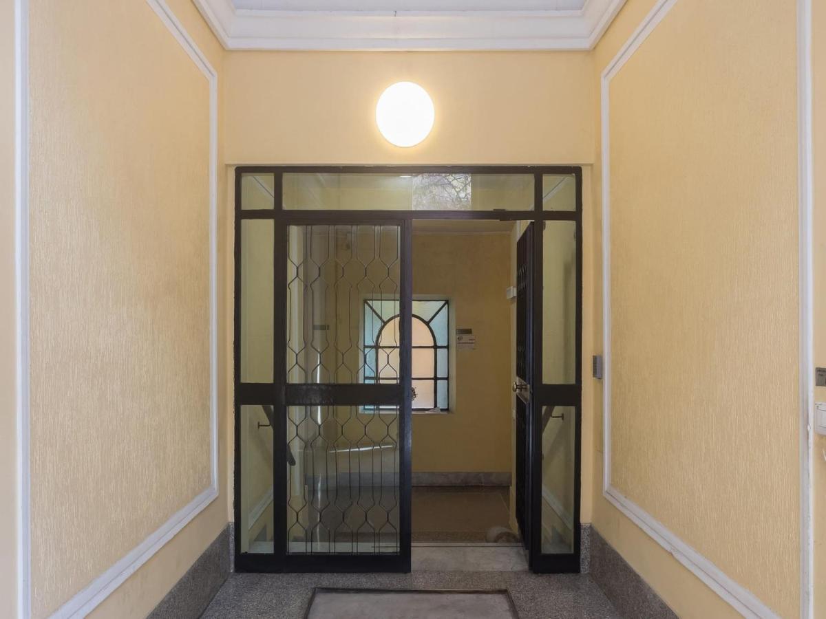 The Best Rent - Colourful Two-Bedroom Apartment Near Termini Station Rom Exterior foto